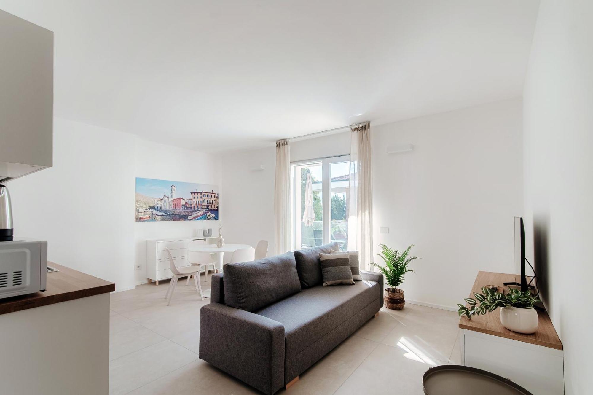 Lario Suite Apartments By Quokka 360 - With Parking Next To Como City 外观 照片